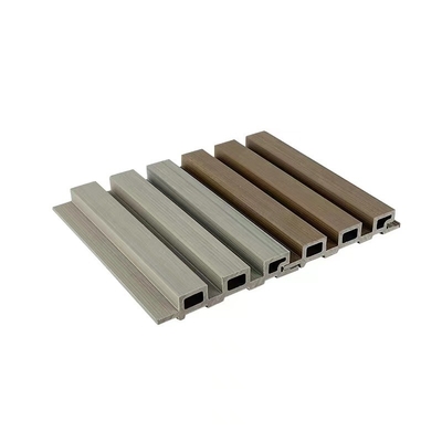 কেনা 23x135mm WPC ক্ল্যাডিং প্যানেল কাঠ প্লাস্টিক কম্পোজিট ফ্লুটেড প্ল্যাঙ্ক ওয়াল প্যানেল অভ্যন্তরীণ ব্রাউন অনলাইন উত্পাদন