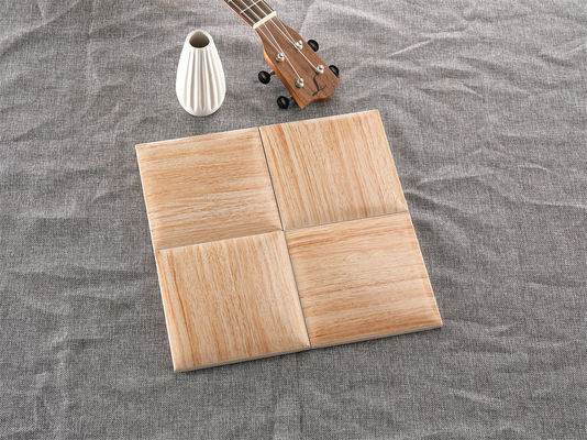 কেনা হালকা হলুদ কাঠের শস্যের ওয়াল টাইল 152x152 মিমি সাদা বডি ক্লে অনলাইন উত্পাদন