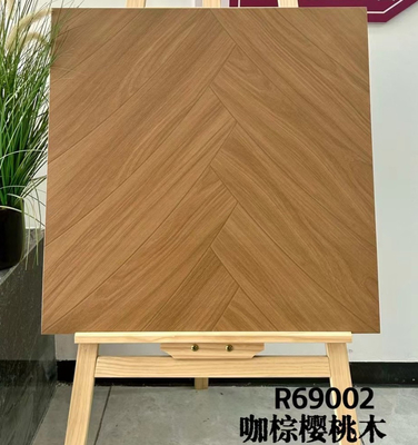 হেরিংবোন 600x600 মিমি ব্রাউন কাঠের সিরামিক টাইলস এবং লিভিং রুমের জন্য ভিনটেজ মেঝে টাইলস